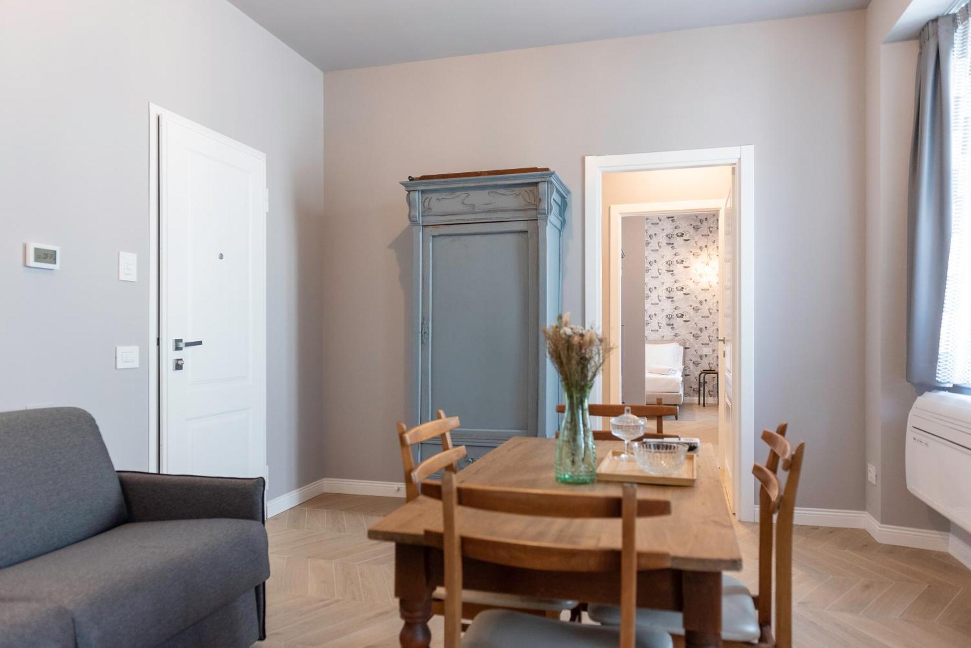 Regina Boutique Suites Triëst Buitenkant foto