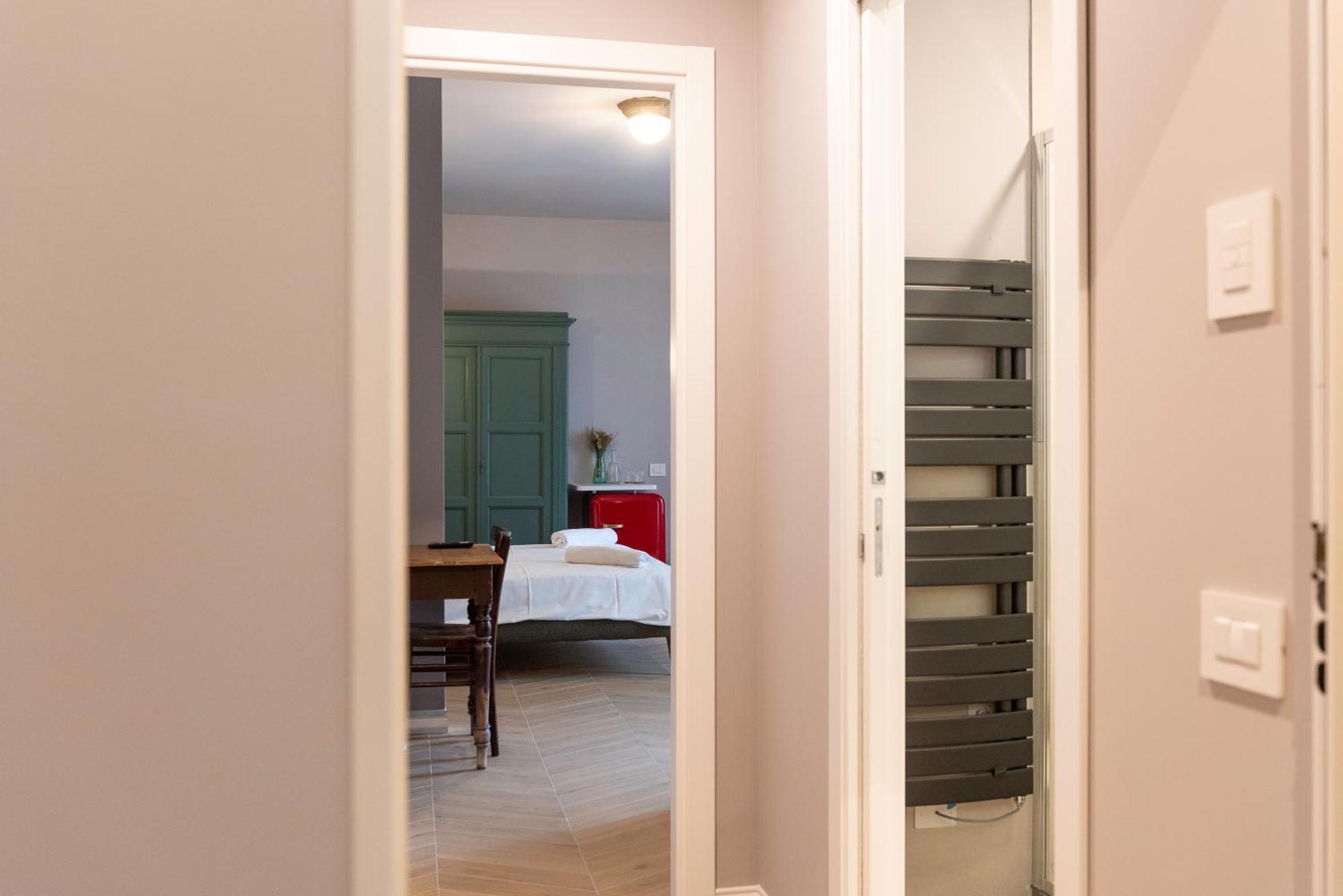 Regina Boutique Suites Triëst Buitenkant foto