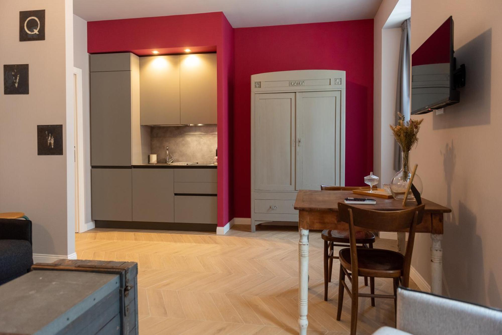 Regina Boutique Suites Triëst Buitenkant foto
